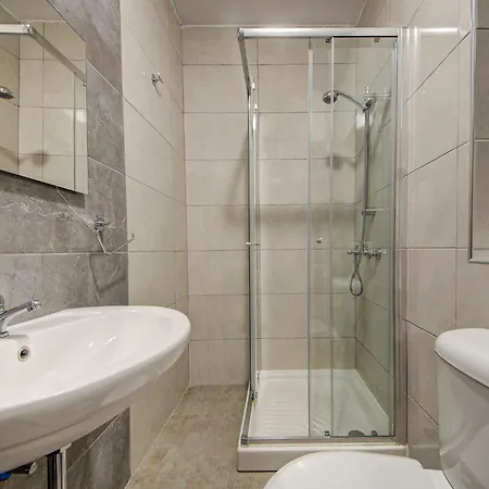 Fully Equipped In Msida With Wifi & Ac By 360 Estates * Tal-Ħriereb