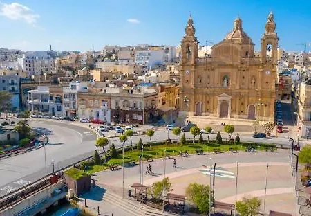 Fully Equipped In Msida With Wifi & Ac By 360 Estates