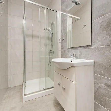 Apartment Fully Equipped In Msida With Wifi & Ac By 360 Estates Tal-Hriereb