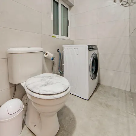 Fully Equipped In Msida With Wifi & Ac By 360 Estates * Tal-Hriereb