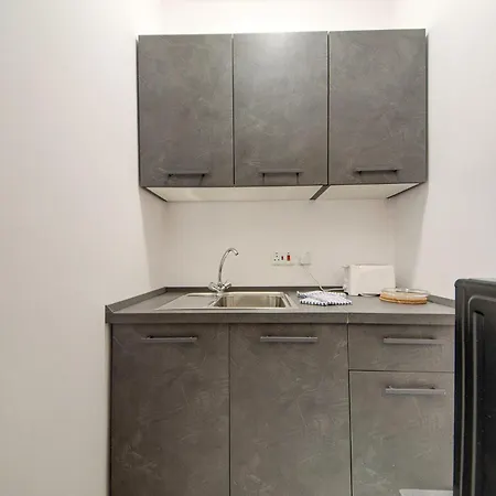 Fully Equipped In Msida With Wifi & Ac By 360 Estates