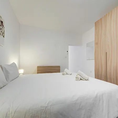 Fully Equipped In Msida With Wifi & Ac By 360 Estates *