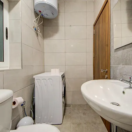 Fully Equipped In Msida With Wifi & Ac By 360 Estates * Tal-Hriereb