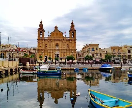 Fully Equipped In Msida With Wifi & Ac By 360 Estates