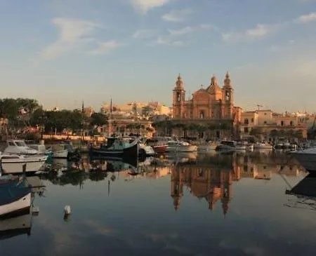 Fully Equipped In Msida With Wifi & Ac By 360 Estates דירה *