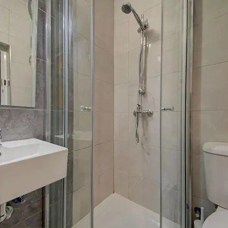 Fully Equipped In Msida With Wifi & Ac By 360 Estates * Tal-Hriereb