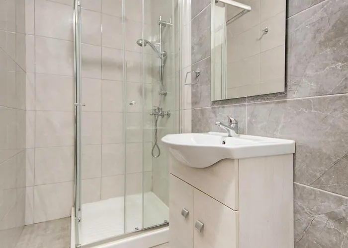 Apartment Fully Equipped In Msida With Wifi & Ac By 360 Estates Tal-Hriereb