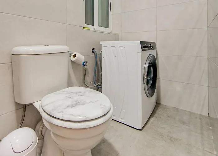 Fully Equipped In Msida With Wifi & Ac By 360 Estates * Tal-Hriereb