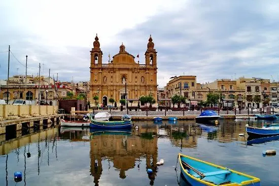 Fully Equipped In Msida With Wifi & Ac By 360 Estates